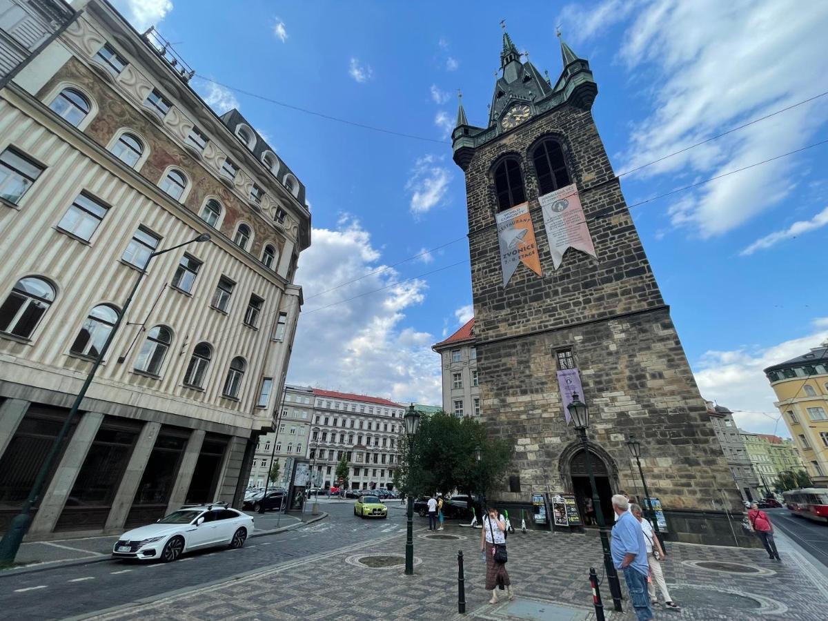 Grand Viceroy Apartments - Gothic Tower View Praha Eksteriør bilde